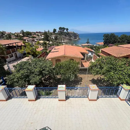 Villa Etna Lemon Sea